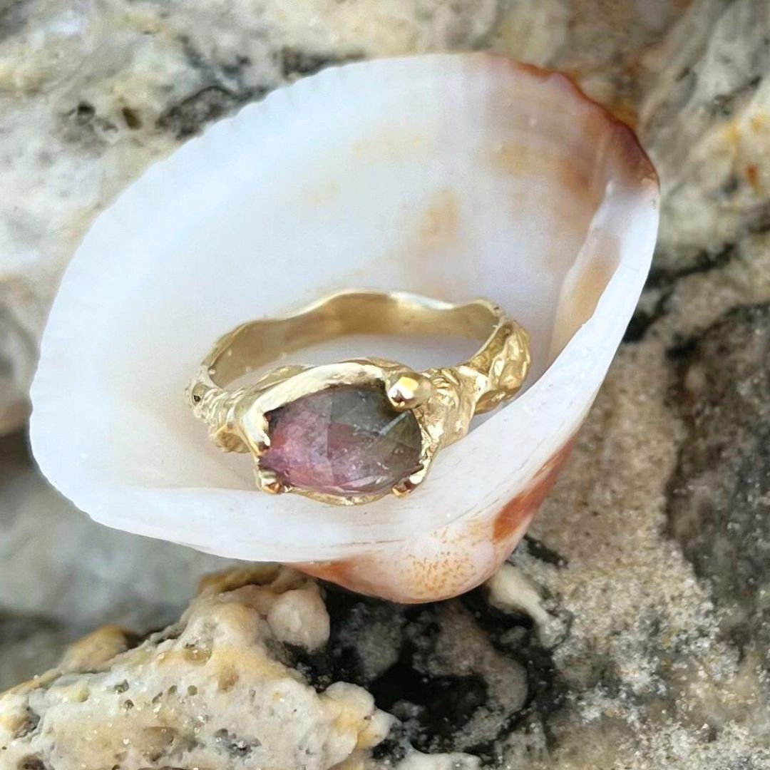 Tori pink  | טבעת זהב עם אבן טורמלין